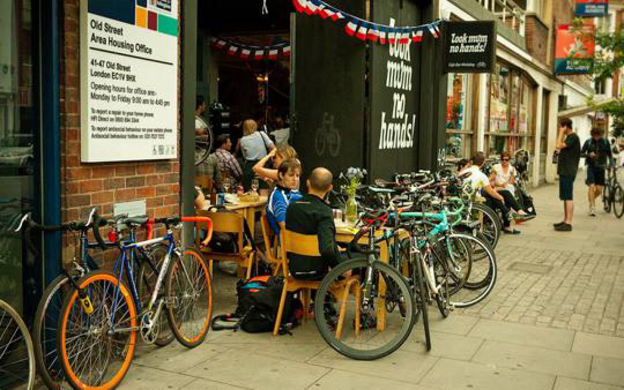 Old street hot sale bike shop